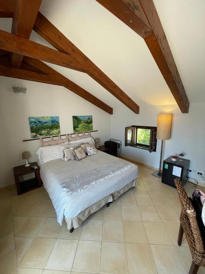 Villa L' Eco Dell' 800 弗洛里 外观 照片